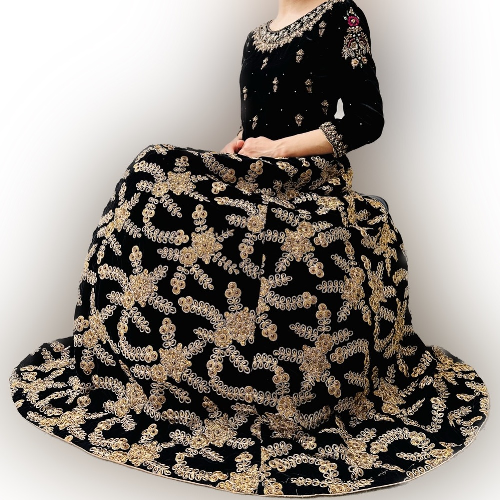 NWOT Black velvet lehenga choli eid formal wear